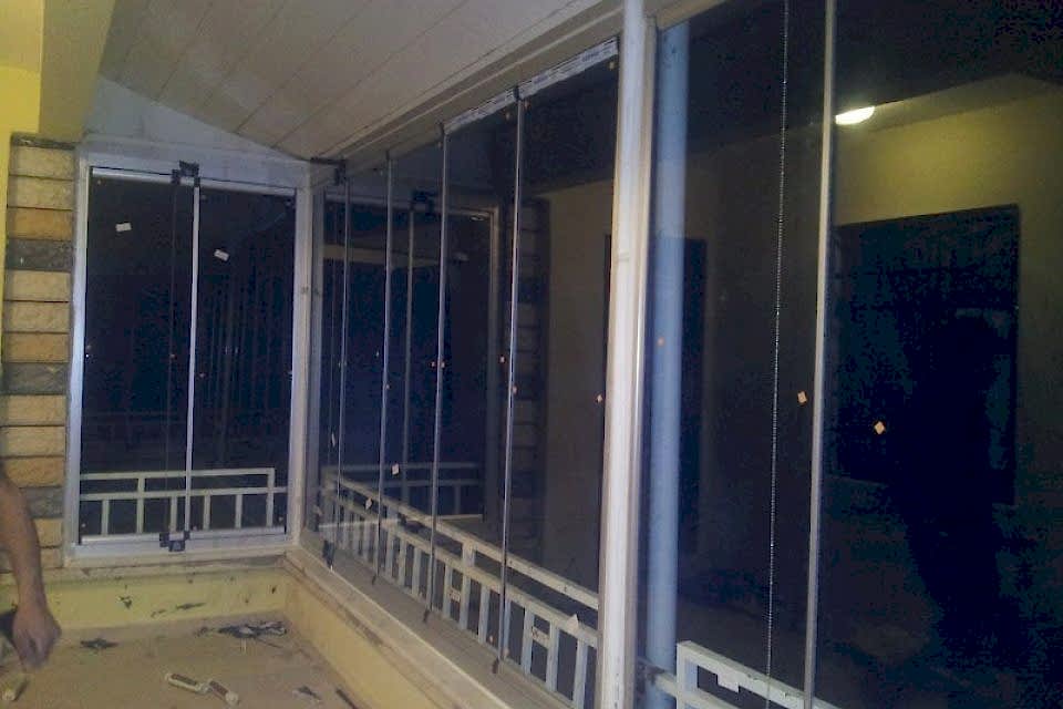 Katlanır Cam Balkon Sistemleri